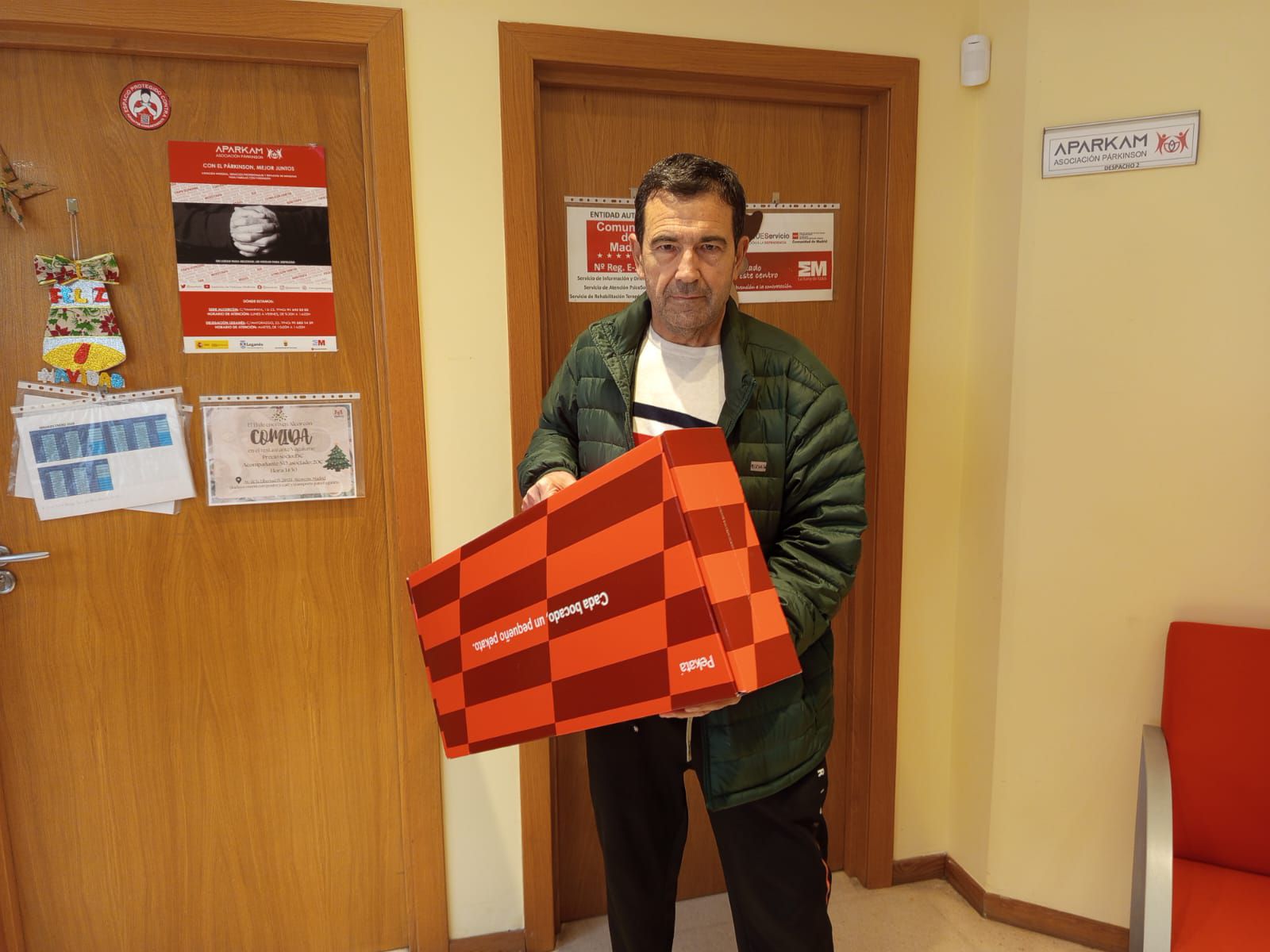 Aparkam celebra su segunda Porra de Navidad con una Cesta Solidaria muy especial